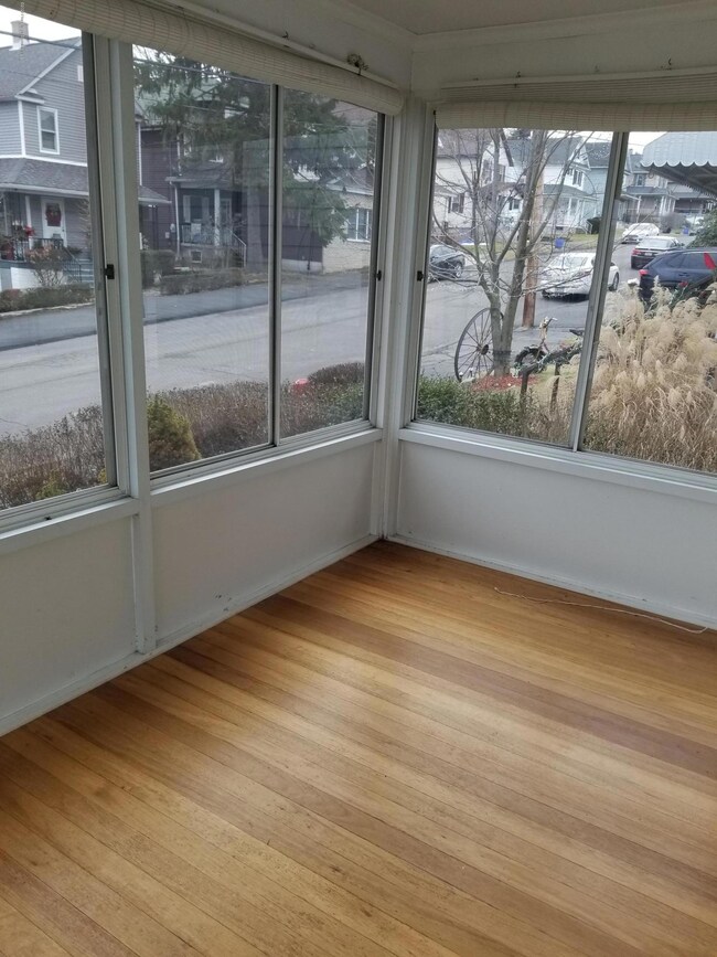 822 Price St, Scranton, PA 18519 - photo 4