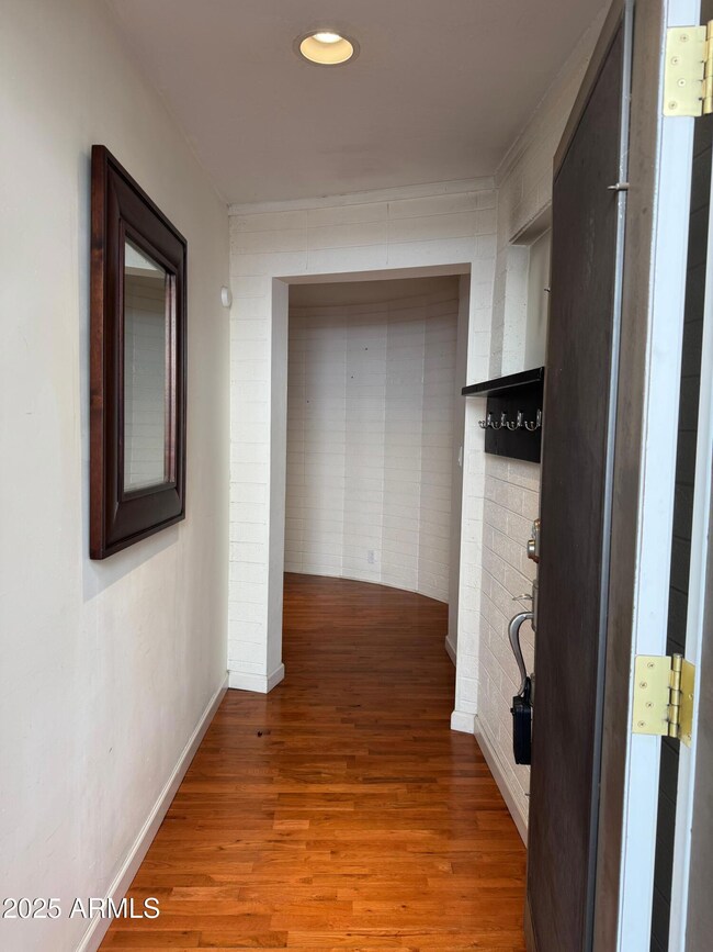 8032 N 10th St, Phoenix, AZ 85020 - photo 2