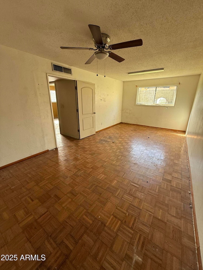 3921 E Sahuaro Dr, Phoenix, AZ 85028 - photo 5