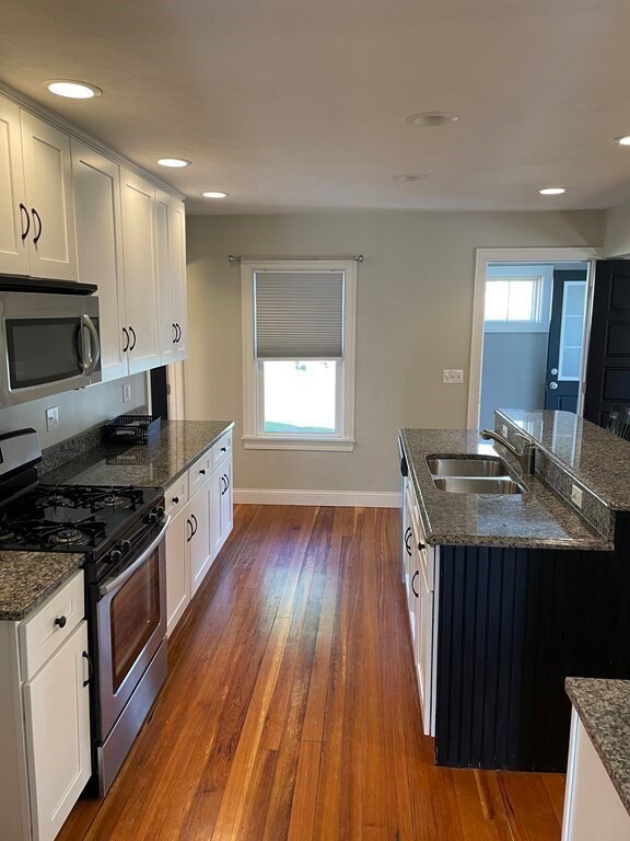 5 Marion St, Uxbridge, MA 01569 - photo 7