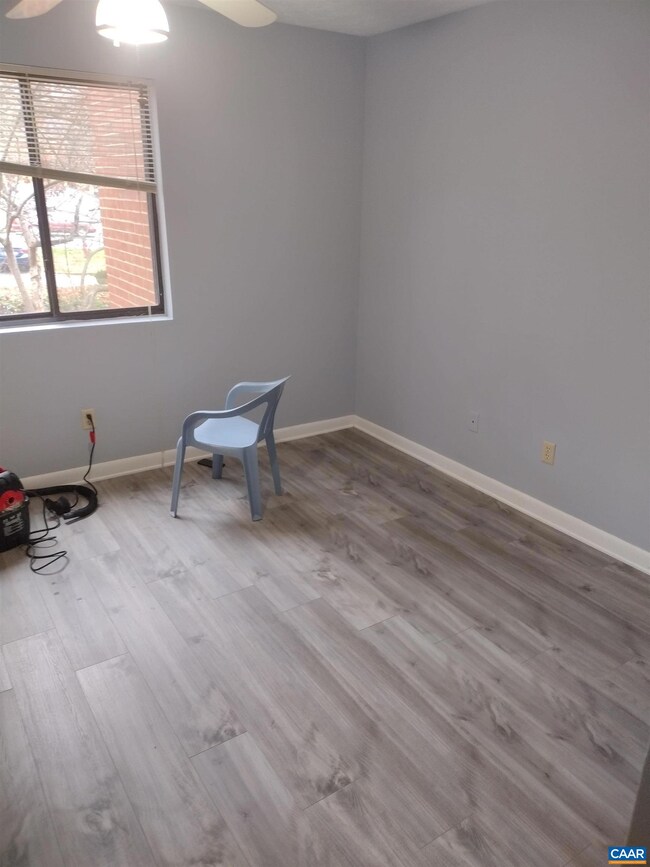 120 Turtle Creek Rd unit 8, Charlottesville, VA 22901 - photo 7