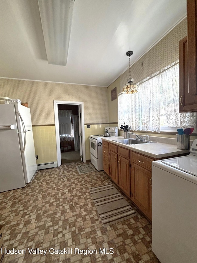 143 N Beacon St, Middletown, NY 10940 - photo 5