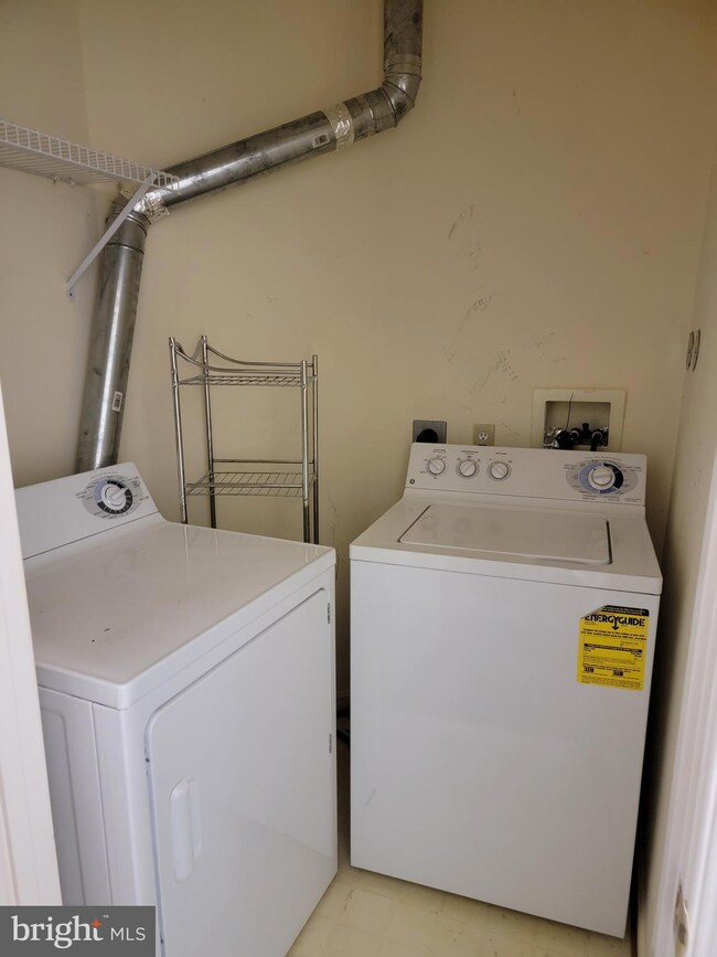 2101 Wayside Dr unit 1D, Frederick, MD 21702 - photo 4