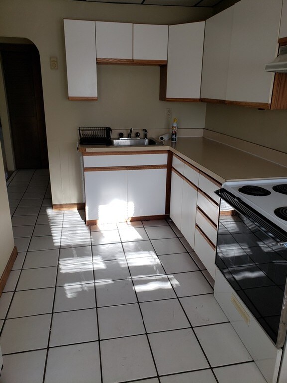 67 Parker St unit 1, Watertown, MA 02472 - photo 6