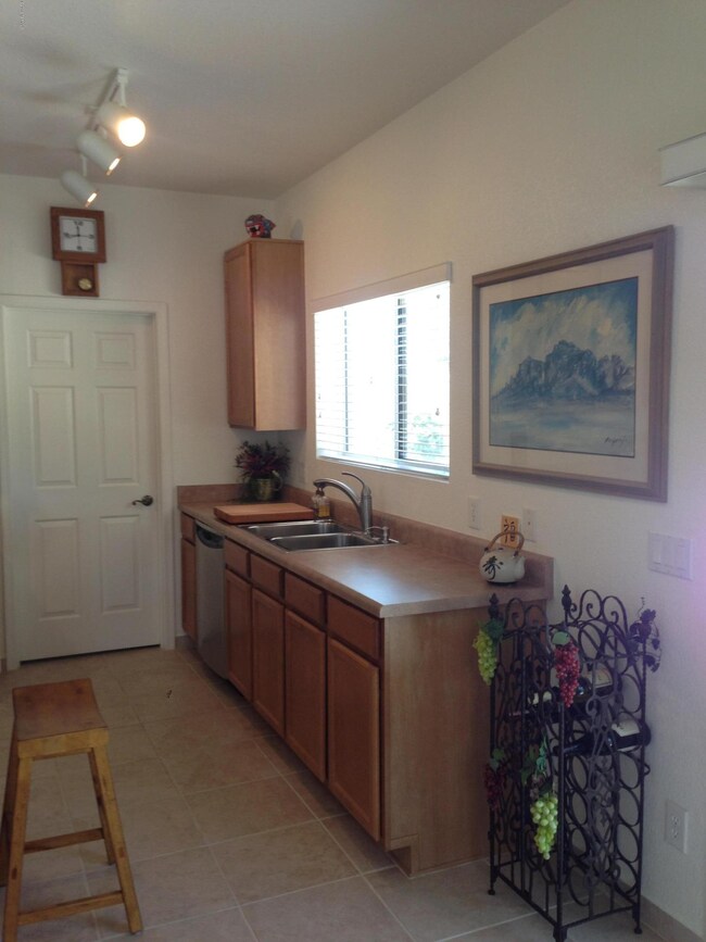 Kitchen 2