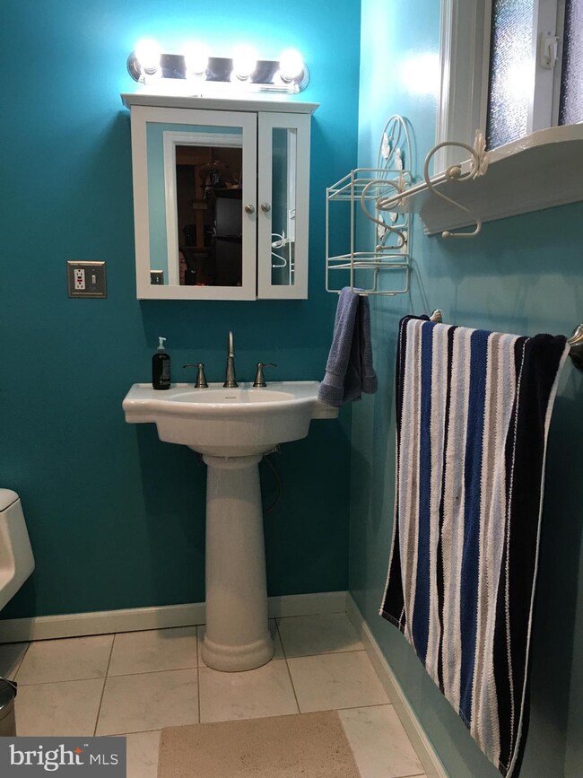 151 Harrison Cir, Locust Grove, VA 22508 - photo 2