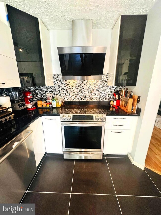 15 Mica Ct, Baltimore, MD 21209 - photo 7