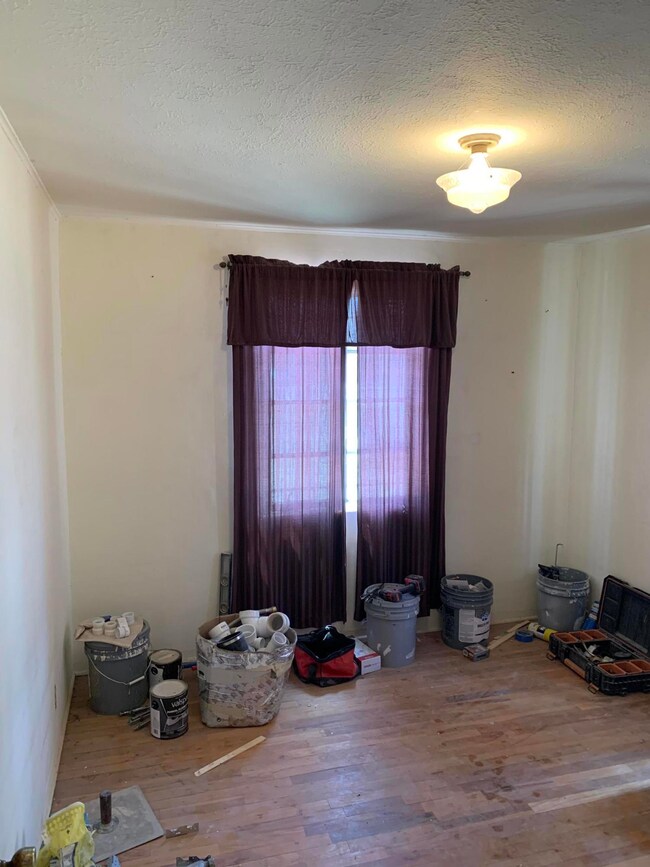 3125 Mountain Ave, El Paso, TX 79930 - photo 4