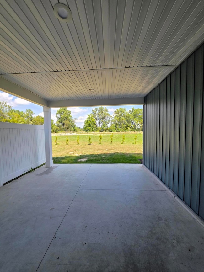 8236 Oak Shade Cir, Davison, MI 48423 - photo 5