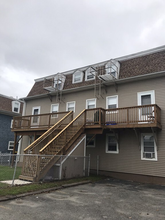 229 Tripp St, Fall River, MA 02724 - photo 5