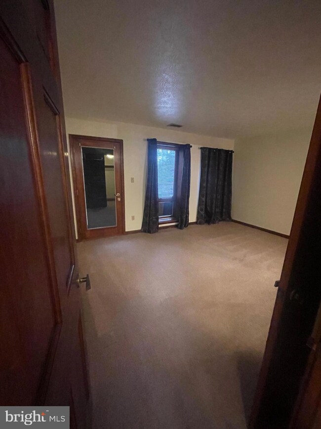 23314 Walnut Hollow Ct, California, MD 20619 - photo 7