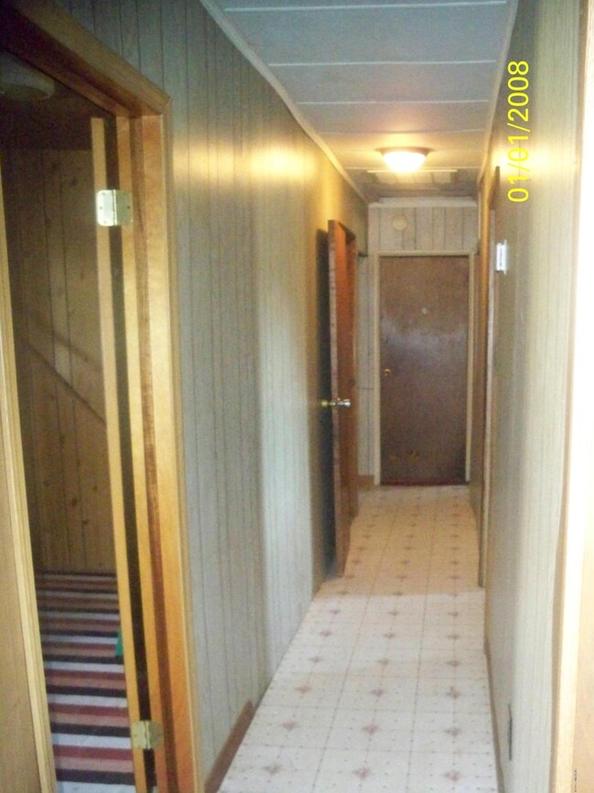 #7 hallway2