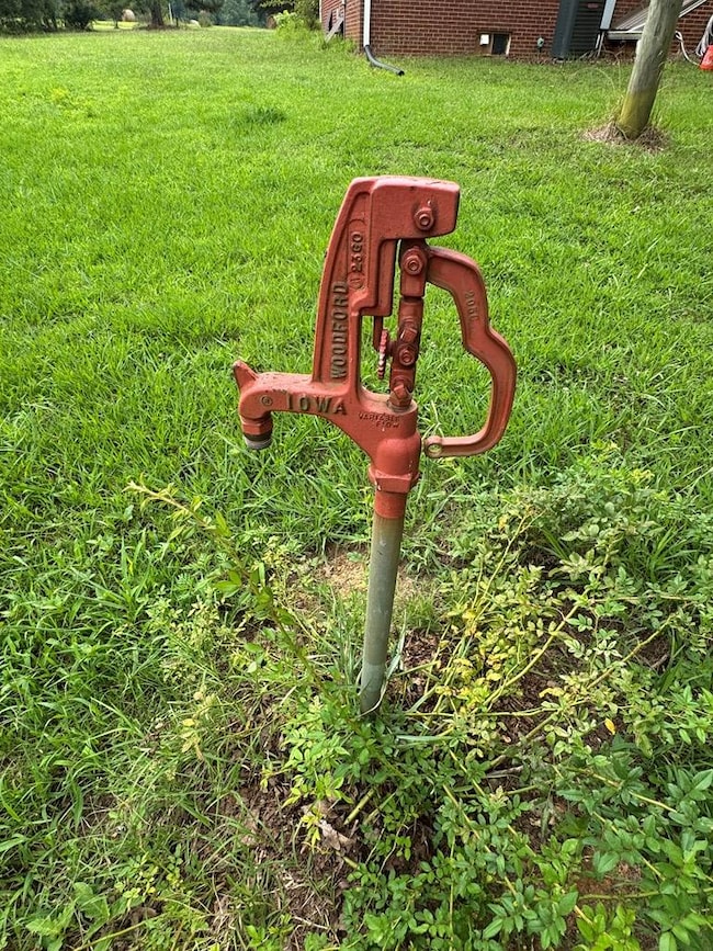 9891 Baskerville Rd, Baskerville, VA 23915 - photo 6