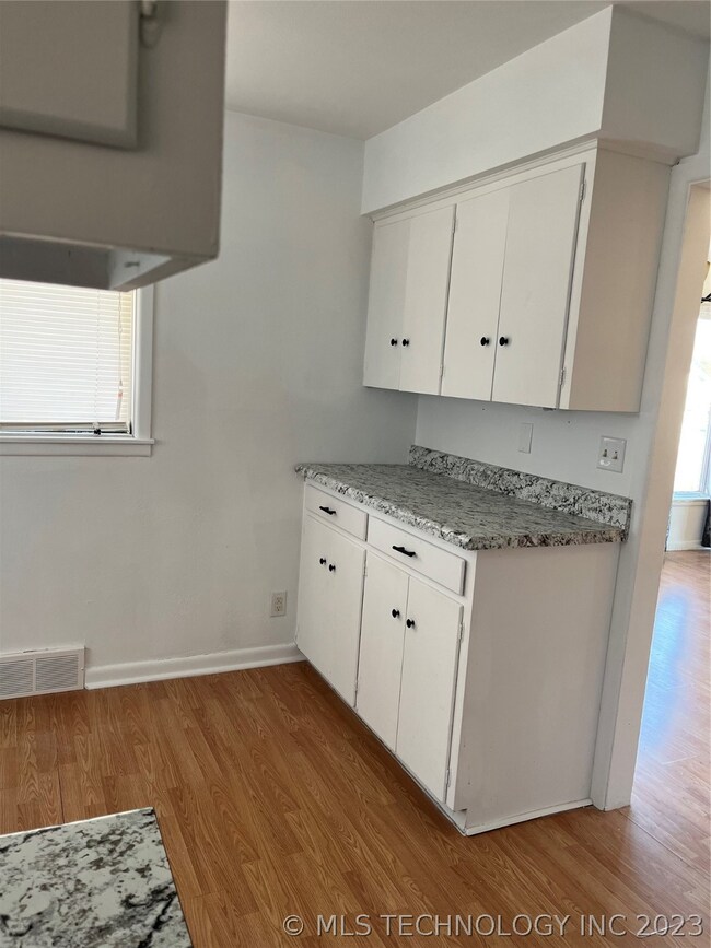 Dining area cabinets