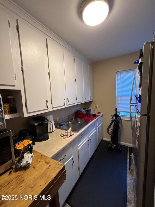 326 Waggoner Blvd, Toledo, OH 43612 - photo 6