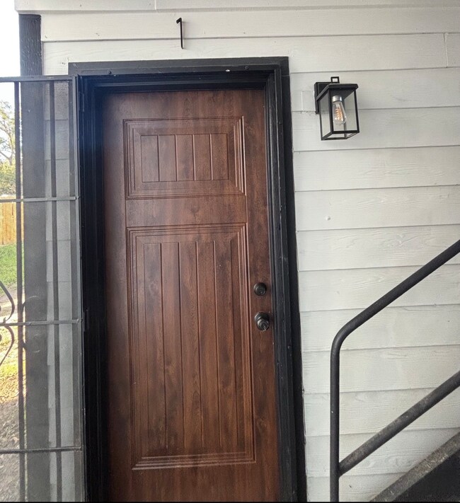 7213 Moline St unit 1, Houston, TX 77087 - photo 5