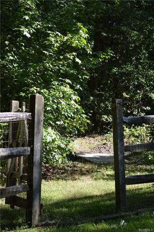 5413 Pleasant Grove Ln, Midlothian, VA 23112 - photo 4