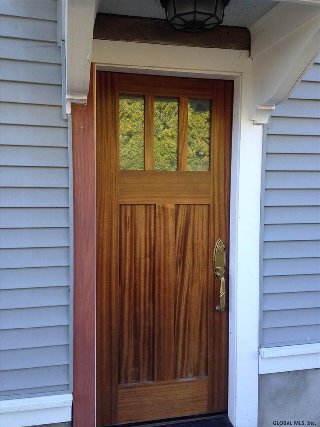 32 Hilton Rd, Slingerlands, NY 12159 - photo 2