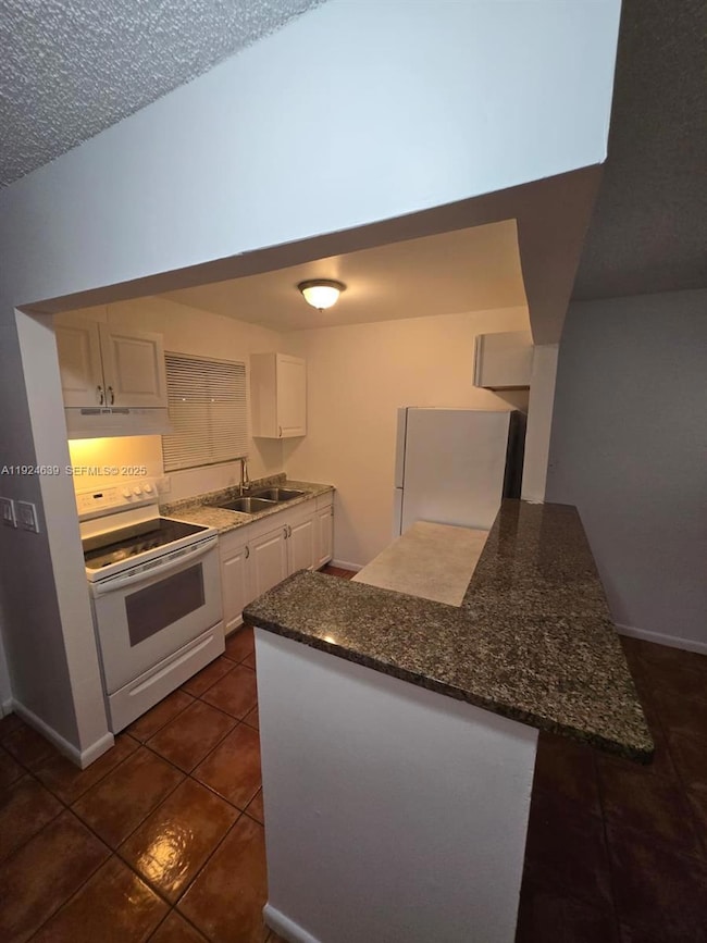 6094 Forest Hill Blvd unit 201, West Palm Beach, FL 33415 - photo 2