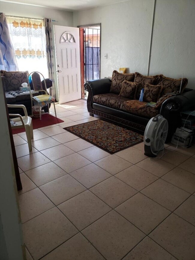 4021 Fort Blvd, El Paso, TX 79930 - photo 3