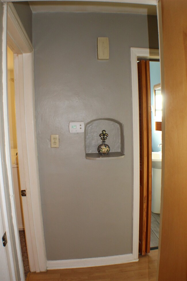 668 N Spring St, Wabash, IN 46992 - photo 7