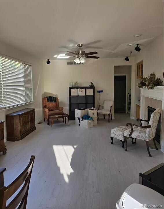 4777 Laurelglen Ln, Highlands Ranch, CO 80130 - photo 5