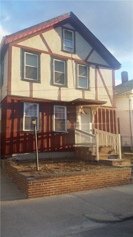 48 Bagley St, Central Falls, RI 02863 - photo 2