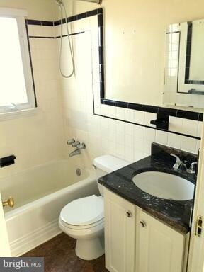 4751 21st Rd N unit APARTMENT  3, Arlington, VA 22207 - photo 4