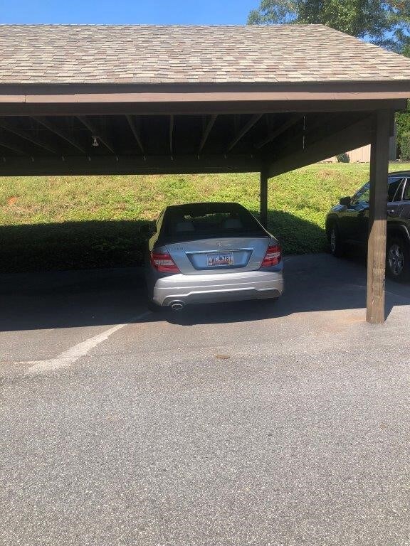 106 Captains Way unit M206, Anderson, SC 29625 - photo 3