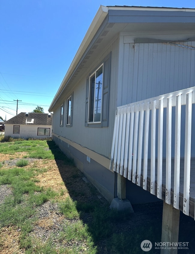 601 Lincoln St, Davenport, WA 99122 - photo 4