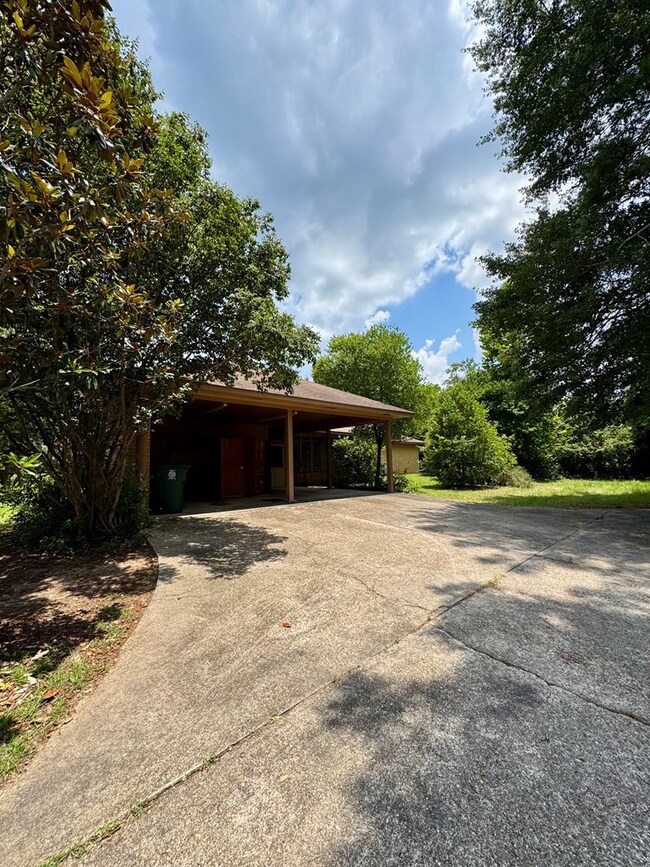 1015 Deerpath Rd, Dothan, AL 36303 - photo 6