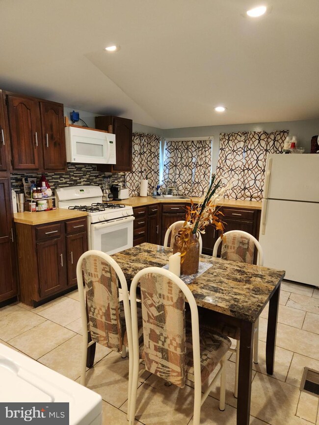 30 Clementon Ave, Clementon, NJ 08021 - photo 6