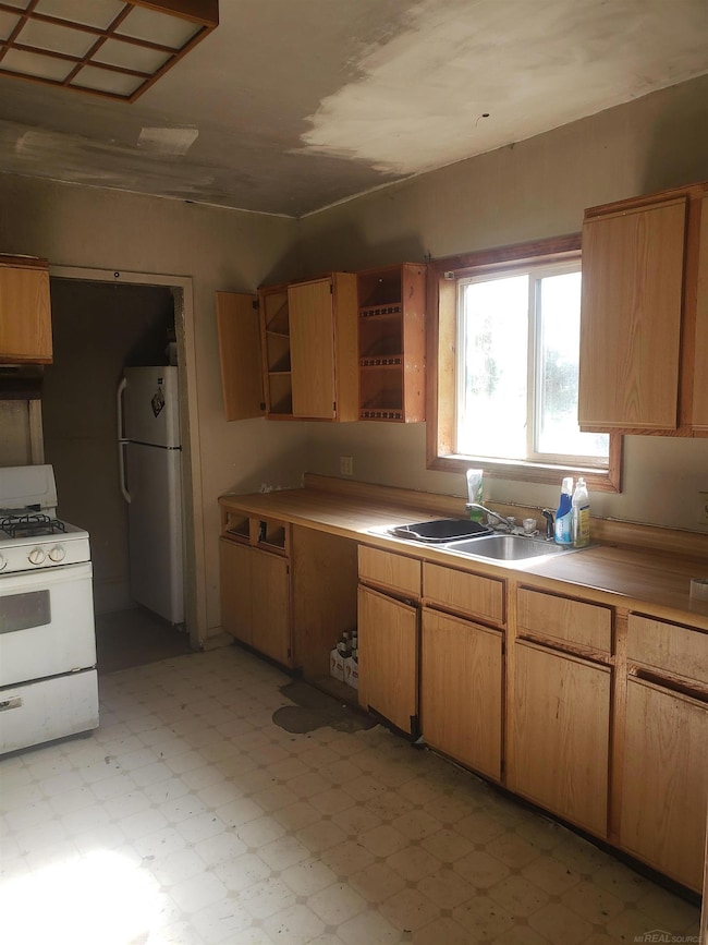 2603 E Ganson St, Jackson, MI 49202 - photo 5