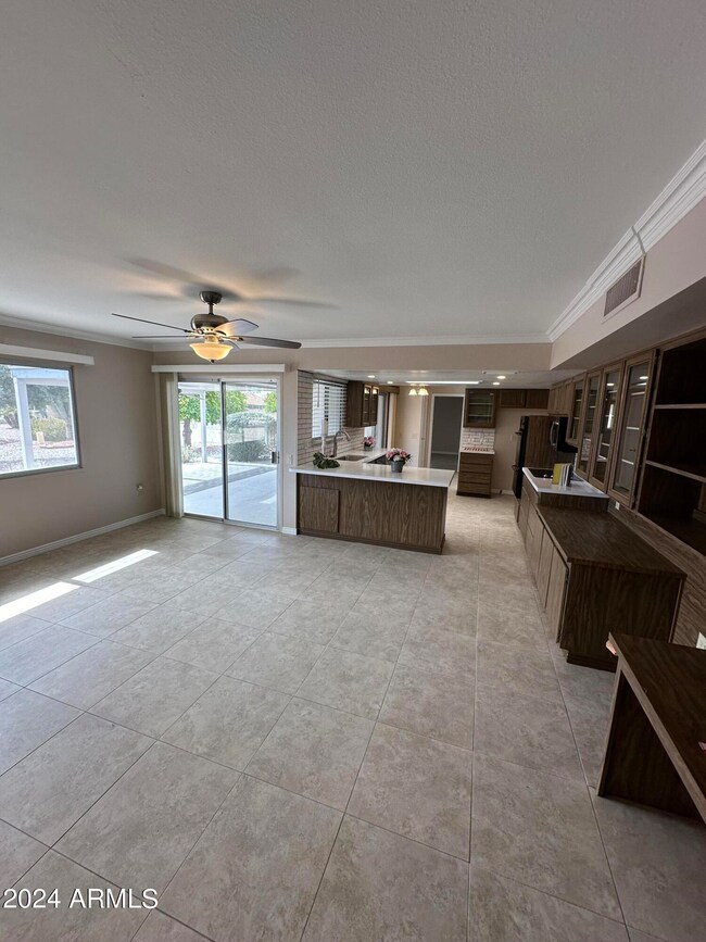 9707 W Wrangler Dr, Sun City, AZ 85373 - photo 6