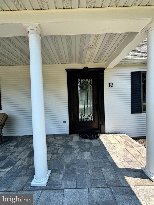 13 Shoveler Ln, Manahawkin, NJ 08050 - photo 4