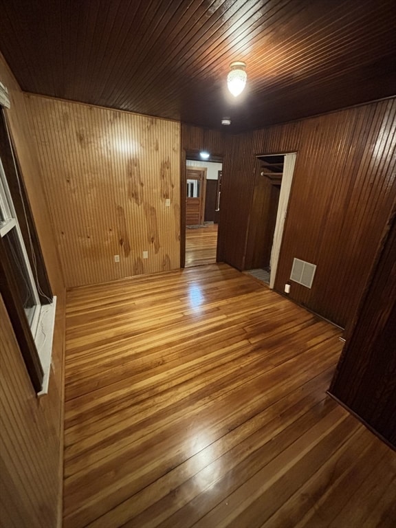 34 Maple Ave unit 2, Nahant, MA 01908 - photo 5