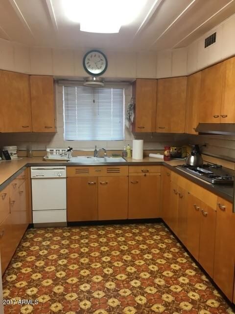 Kitchen IMG_20711