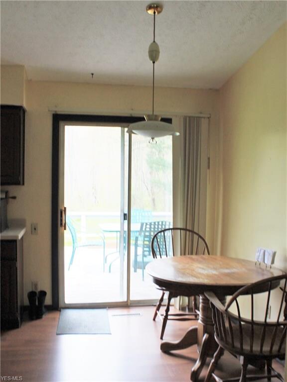 Dinette (Eat in kitchen)