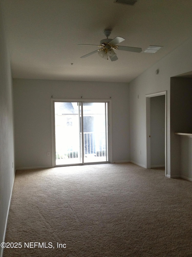 6081 Maggies Cir unit 113, Jacksonville, FL 32244 - photo 2