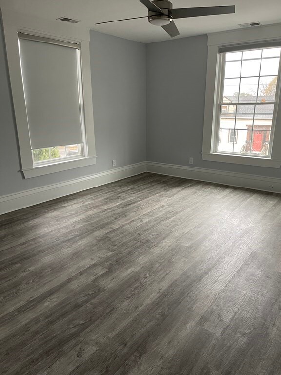 51-53 Chestnut St unit 5, Saugus, MA 01906 - photo 4