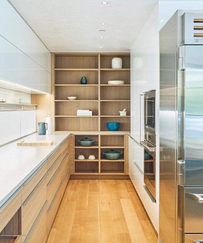 Butler's Pantry