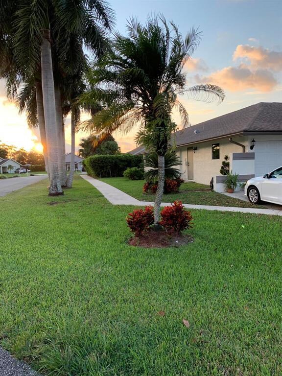 22679 Pickerel Cir, Boca Raton, FL 33428 - photo 2
