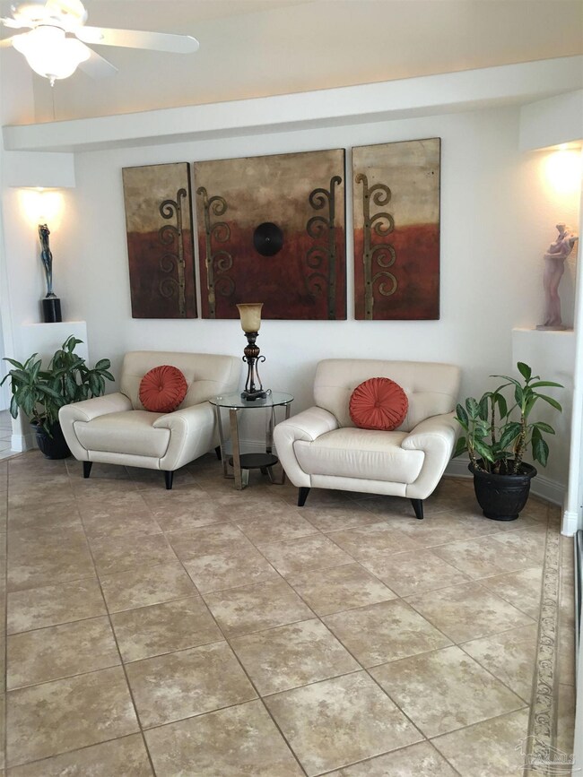 2128 Juno Cir, Pensacola, FL 32526 - photo 4