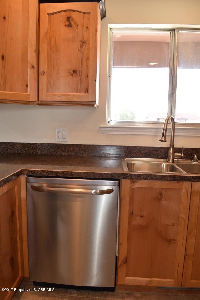 2904 La Sierra Place, Farmington, NM 87401 - photo 5