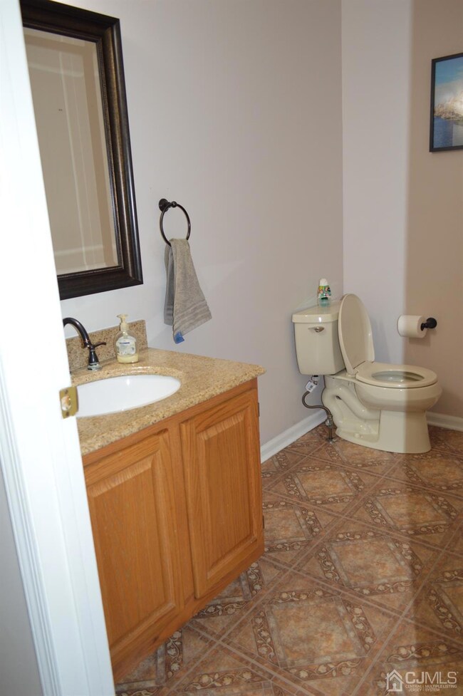 20 Heather Ct, Monmouth Junction, NJ 08852 - photo 7