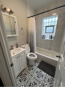 1619 E 70th St, Chicago, IL 60649 - photo 7