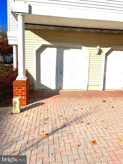 9691 Devedente Dr unit 304, Owings Mills, MD 21117 - photo 2