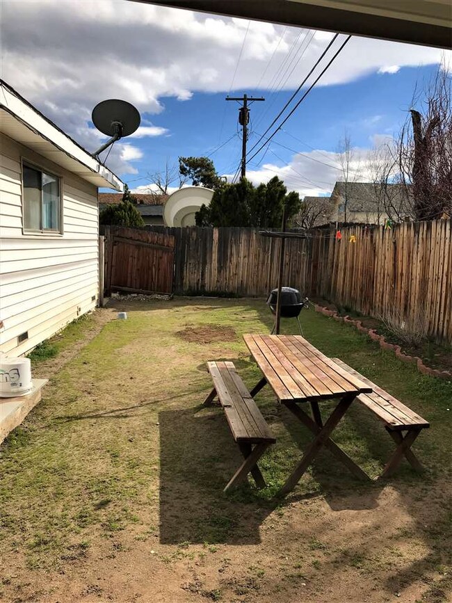 1255 Silverada Blvd, Reno, NV 89512 - photo 7