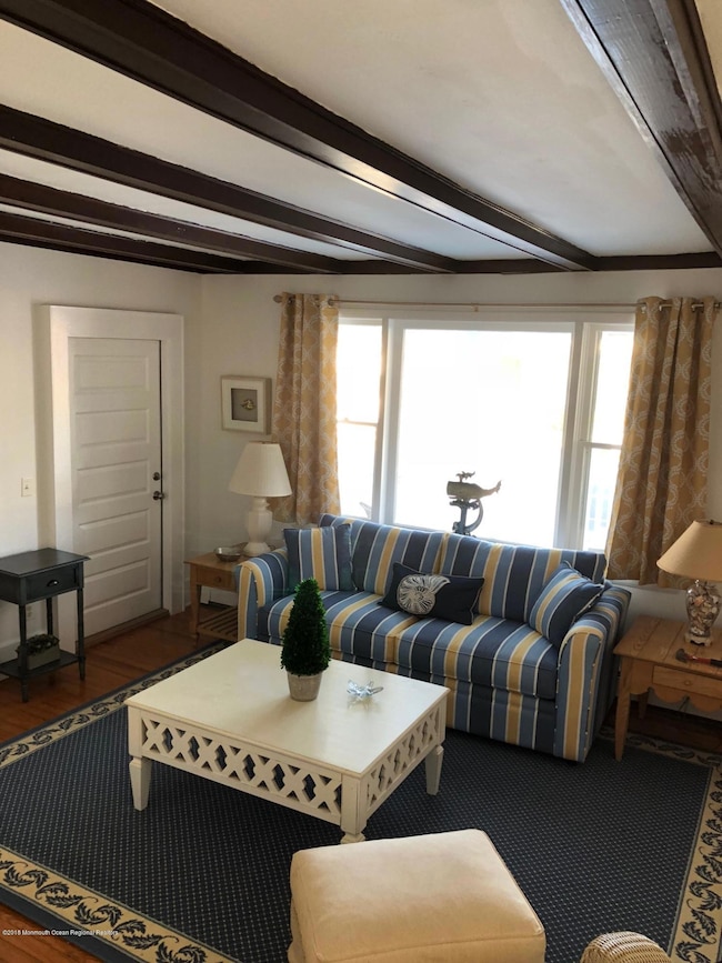 632 Main Ave, Bay Head