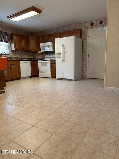 1745 Meadow Ridge Cir, Sevierville, TN 37862 - photo 4